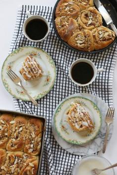 Peach Cobbler Cinnamon Rolls / joy the baker