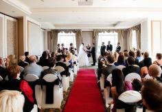 BRISBANE MARRIOTT HOTEL - The Brisbane, Australia, hotel specialises in weddings, social and business events and meetings, with 720 square metres of flexible meeting and event space accented by natural light and river views, imaginative catering and a full-service business centre.