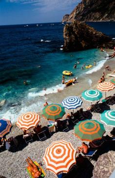 Top 10: Favorite Beaches Around the World  - fun list on the Tory Burch blog