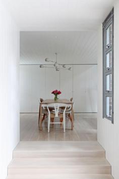 Warehouse conversion in Rozelle by Tom Ferguson | www.yellowtrace.c...