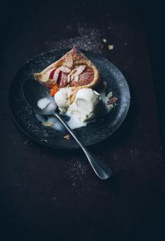 Puff pastry tarts by Call me cupcake, via Flickr