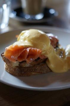 Eggs Benedict at Three Bags Full in Melbourne, Australia. #breakfast #eggsbenedict #wishlist