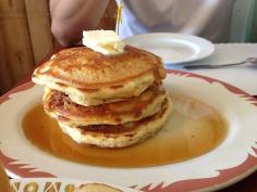 Pulled Pork Pancakes at The Red Wagon in Vancouver. #pulledpork #pancakes #breakfast #wishlist