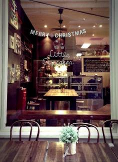 Little Cupcakes | Melbourne, Australia -- this used to be my favorite place in the whole city!!