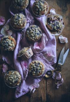Call me cupcake: Blueberry lemon muffins with cardamom crumble topping