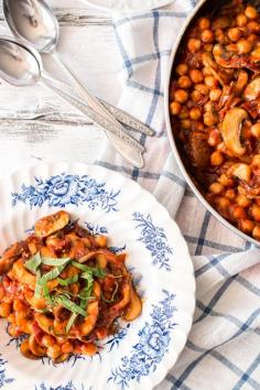 Mushroom Chickpea Skillet | savorynothings.com