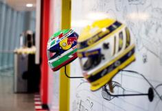 An office in Mexico City by spAce Arquitectura and Petagono Estudio.