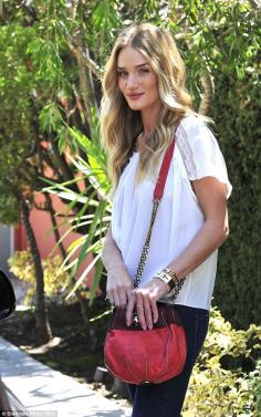 Natural: The 27-year-old wore a natural wave in her blonde hair, adding to her all-over hippie vibe