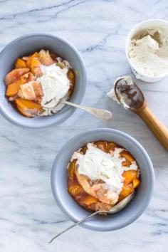 Sweet Peach Cobbler with A Buttery Flaky Pie Crust Topping