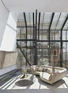 İpera 25 / Alataş Architecture & Consulting (Design Team: Ahmet Alataş, Emre Açar :: Architectural Group: Özge Güngör Ülüğ, Dilan Yüksel, Emir Elmaslar, Gabriella) / Galata, İstanbul, Turkey