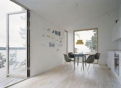 KRAKMORE HOLMAR HOUSE // CLAESSON KOIVISTO RUNE