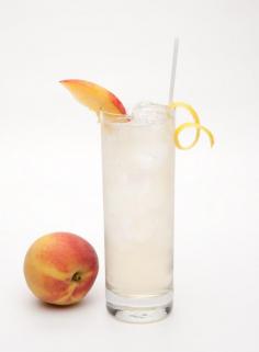 Brandied Peach Fizz Recipe