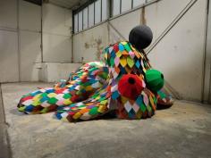 
                        
                            The Dog By Florentijn Hofman
                        
                    