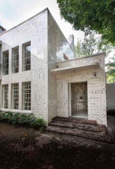 
                        
                            Hueso Restaurant Mexico by Ignacio Cadena | www.yellowtrace.c...
                        
                    