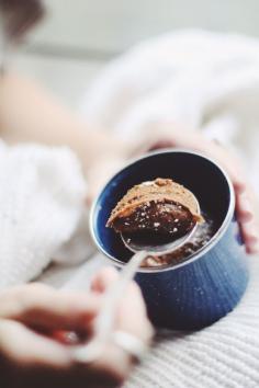 Almond Butter & Cinnamon Mug Cake