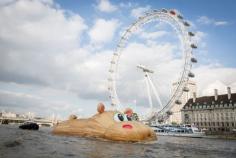 
                        
                            Hippopothames By Florentijn Hofman
                        
                    
