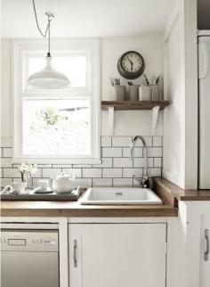 
                        
                            The New Kitchen: 5 Top Trends
                        
                    