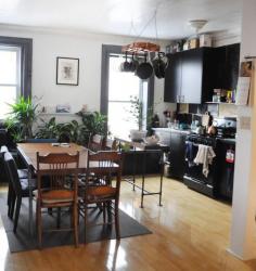 
                        
                            Mememolly & Mike's Flea Market-Style Funhouse in Brooklyn
                        
                    