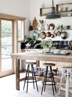 The Gippsland farmhouse of Tamsin Carvan of Tamsin’s Table.  Photo – Eve Wilson, production – Lucy Feagins on thedesignfiles.net