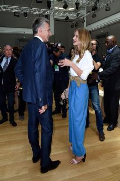 Rosie Huntington-Whiteley Photos: Chloe : Front Row - Paris Fashion Week Womenswear Spring/Summer 2015