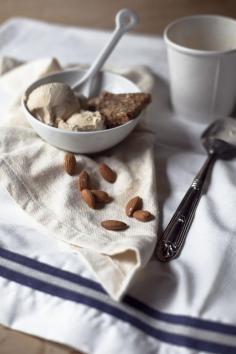 
                        
                            Cinnamon Sea Salt Energy Date Bars
                        
                    