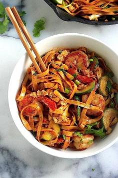20-Minute Spicy Sriracha Shrimp and Zucchini Lo Mein