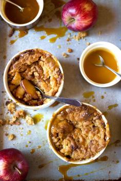 Caramel Apple Crumble
