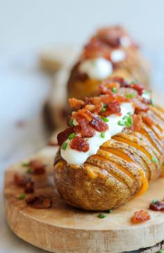 
                        
                            Best Recipes,Loaded Hasselback Potatoes
                        
                    