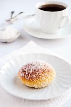 Lime & ricotta baked doughnuts