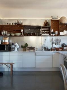 
                        
                            The New Kitchen: 5 Top Trends
                        
                    