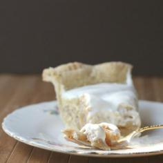 Apple Cheesecake Custard Pie