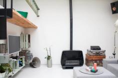 
                        
                            Repurposed decoration for a Dutch loft | Recyclart
                        
                    