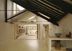 
                    
                        Interior - wall finish
                    
                