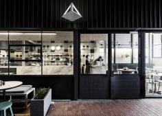 
                    
                        patch cafe, melbourne #blackexterior
                    
                