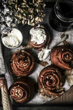
                    
                        pretzel cinnamon rolls by izy hossacks from top with cinnamon.
                    
                