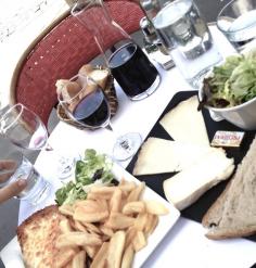 Lunch at Les Offciers in Paris