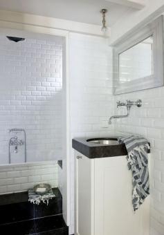 
                    
                        A Dutch artist's atelier and home
                    
                