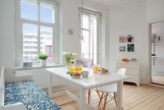 
                    
                        Ray a drop of golden....orange juice
                    
                