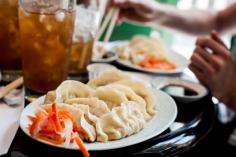 
                    
                        Chinoiseries et Dumplings | 4507 rue Chabot | Montréal | QC | Canada
                    
                