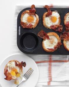 bacon, egg, and toast cups