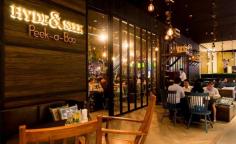 Hyde & Seek Peek-a-Boo