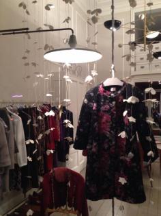 
                    
                        It's raining! Photo by #GabriellaSimone Milan www.futureconcepr...
                    
                