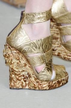 
                    
                        L.A.M.B - 50 Best Shoes of New York Fashion Week - StyleBistro
                    
                