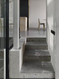 
                    
                        office winhov - Private house on Rieteiland
                    
                