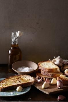 
                    
                        (vía hungry ghost food travel - new - one good dish. david tanis.)
                    
                