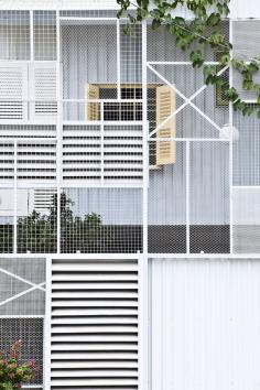 
                    
                        The Nest / a21studio
                    
                