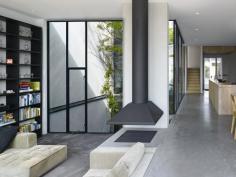 
                    
                        office winhov - Private house on Rieteiland
                    
                