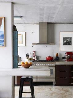 
                    
                        The Annandale warehouse home of artist James Powditch, his partner Diane Adair and family. Photo – Eve Wilson, production – Lucy Feagins /  thedesignfiles.net
                    
                
