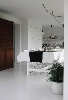 
                    
                        a black & white christmas home..
                    
                