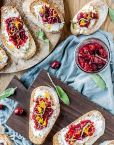 
                    
                        Cranberry-Sage Goat Cheese Crostini
                    
                